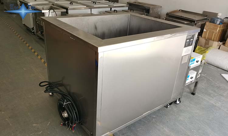 一臺(tái)單槽超聲波清洗機(jī)價(jià)格大概多少錢? 一臺(tái)單槽超聲波清洗機(jī)價(jià)格大概多少錢?