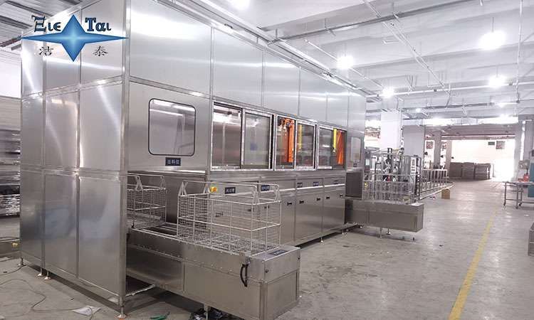 超聲波清洗設(shè)備:清洗涂裝機(jī)械的卓越解決方案 超聲波清洗設(shè)備:清洗涂裝機(jī)械的卓越解決方案